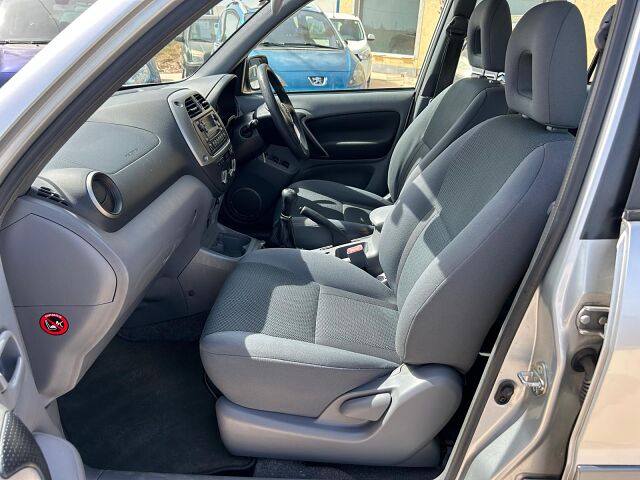 TOYOTA RAV 4 GX 2.0 VVTI 4X4 UK PLATED RHD IN SPAIN 130000 MILES SUPERB 2003